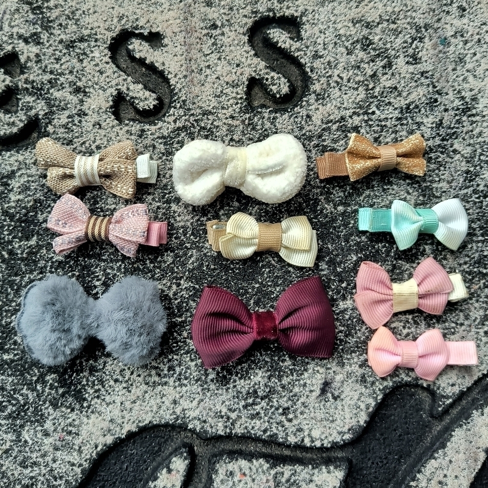 Small Colorful Hair Bows Clips For Baby And Toddler LOT Of 11